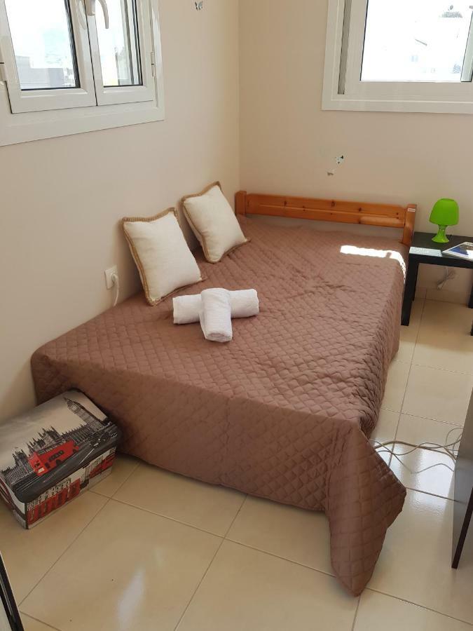 Butterfly Apartment Kalamata Exterior photo