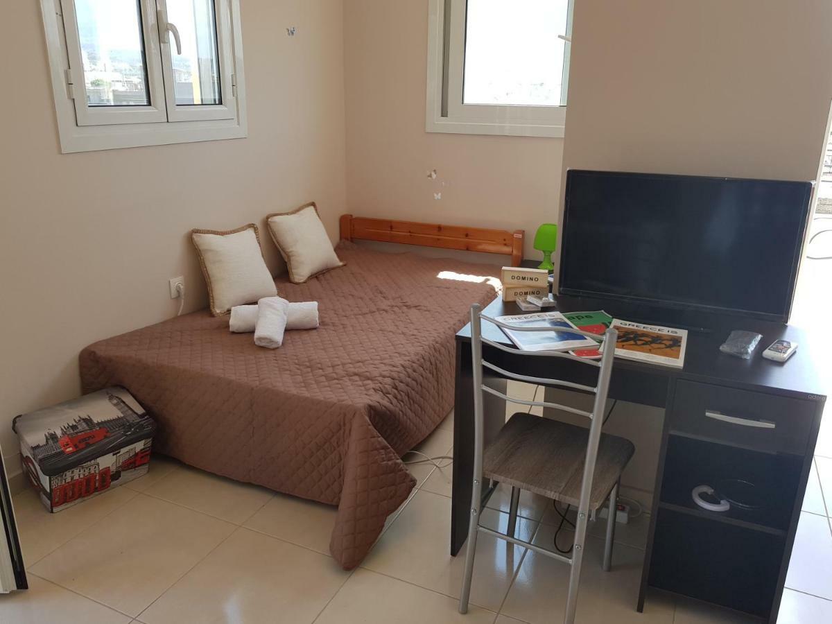 Butterfly Apartment Kalamata Exterior photo